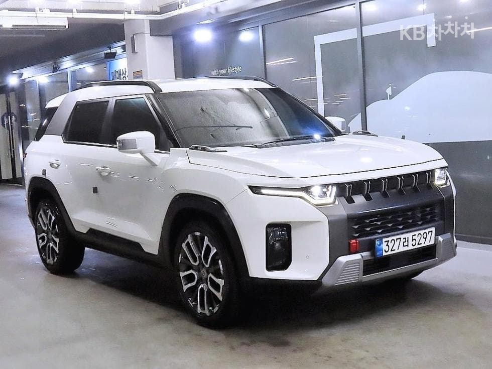 КейДжи Мобилити 토레스(J100) 1.5 GDI Турбо AWD T7 - Image 1