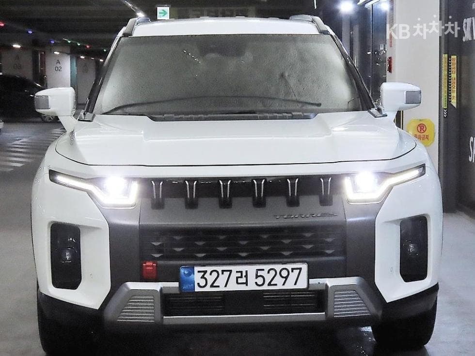 КейДжи Мобилити 토레스(J100)1.5 GDI Турбо AWD T7 - 2
