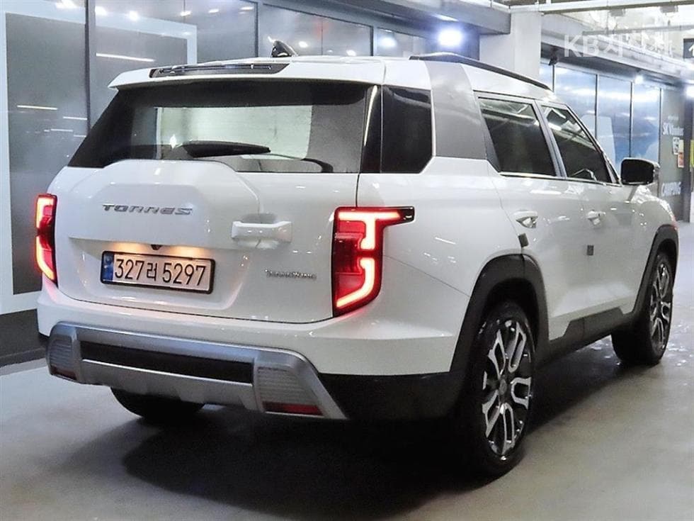 КейДжи Мобилити 토레스(J100)1.5 GDI Турбо AWD T7 - 4