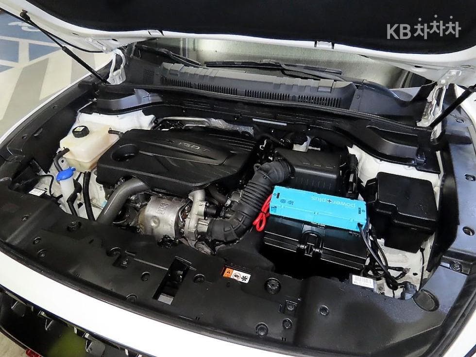 КейДжи Мобилити 토레스(J100)1.5 GDI Турбо AWD T7 - 19
