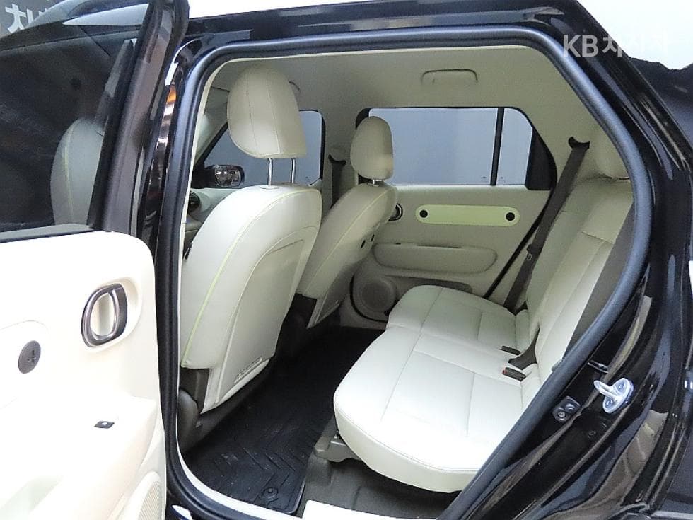 Хюндай Каспър 일렉트릭EV Inspiration - 11