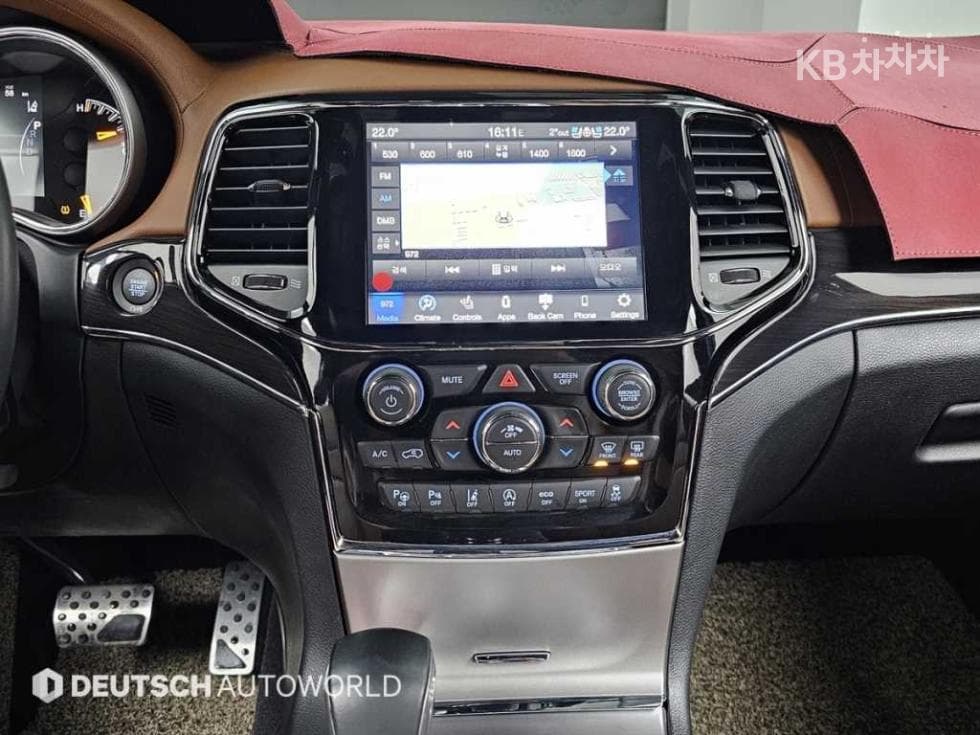 지프 그랜드 체로키Нов 3.6 V6 오버랜드 WK2 - 14