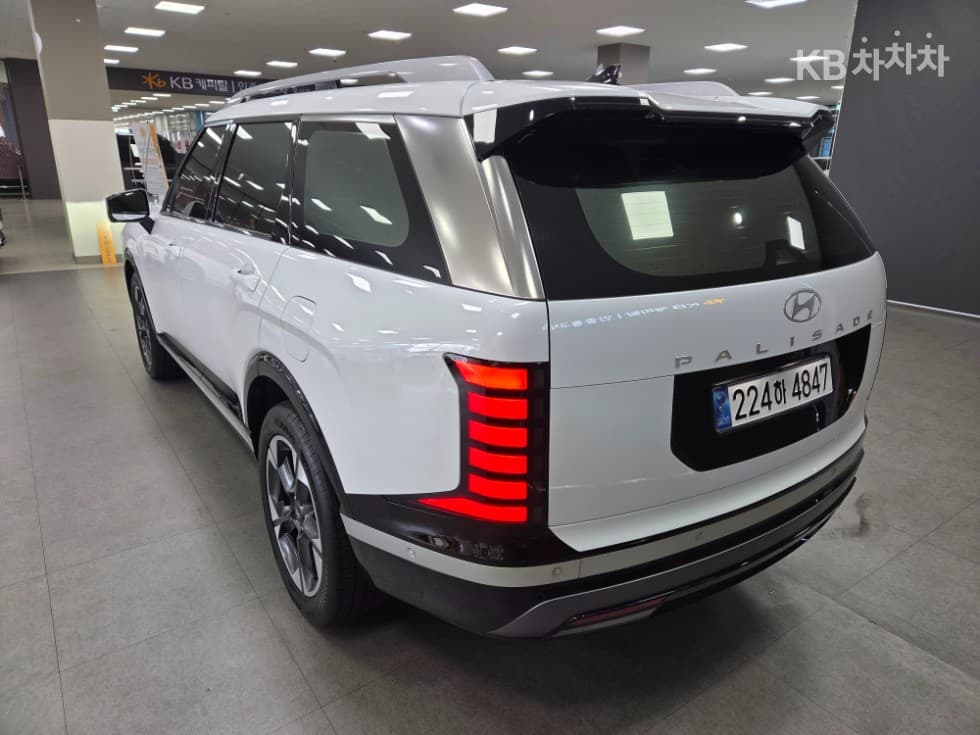 Хюндай Ди Всеново Palisade2.5L бензин Турбо 4x4 9-местен Престиж - 7