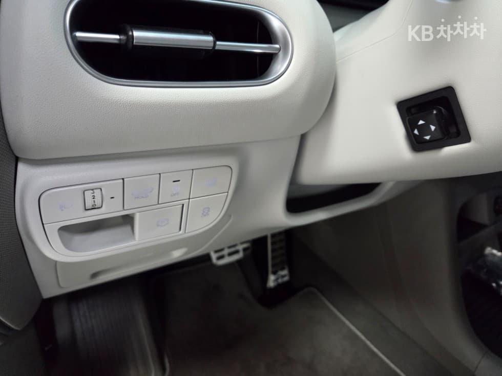 Хюндай Ди Всеново Palisade2.5L бензин Турбо 4x4 9-местен Престиж - 12