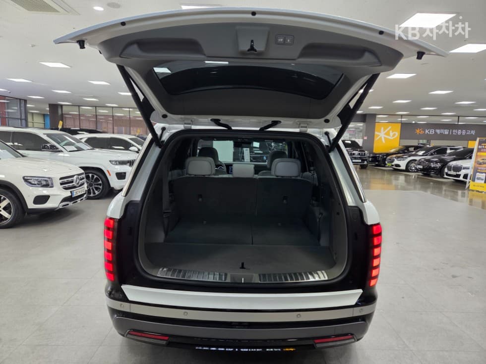 Хюндай Ди Всеново Palisade2.5L бензин Турбо 4x4 9-местен Престиж - 28