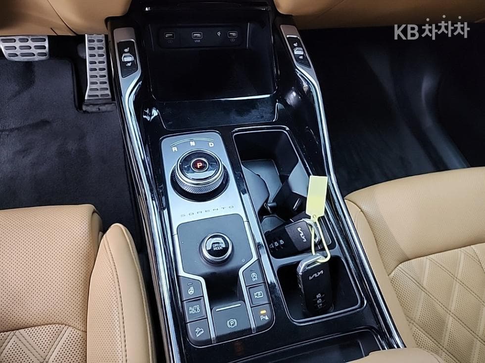 Киа The New (фейслифт) Sorento MQ42.2 Дизел 2WD Signature - 8