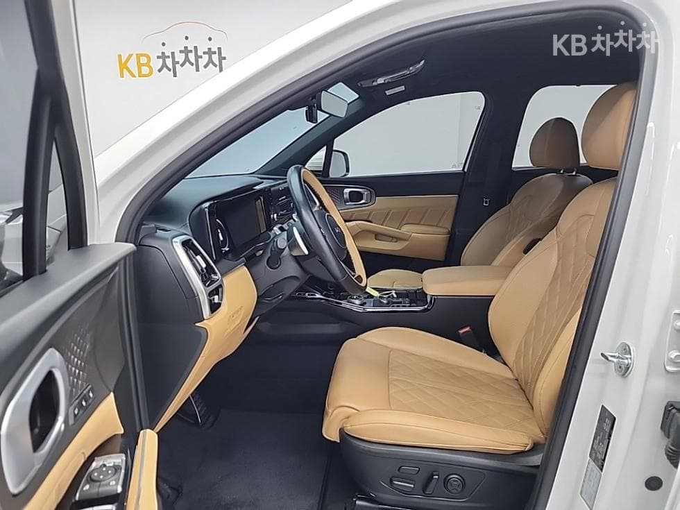 Киа The New (фейслифт) Sorento MQ42.2 Дизел 2WD Signature - 11