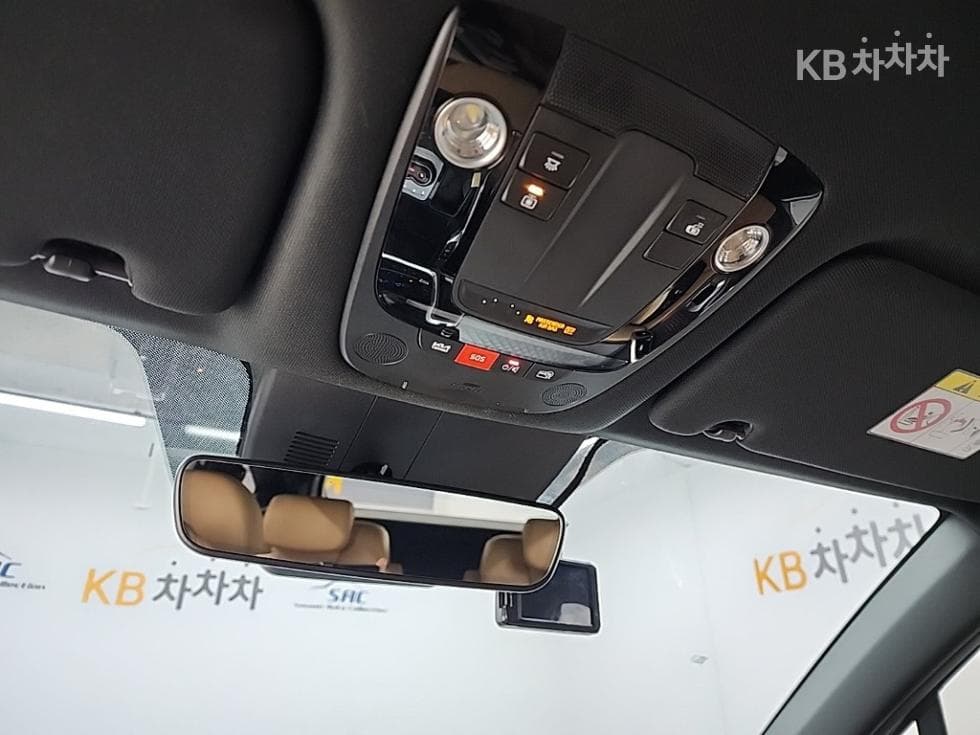 Киа The New (фейслифт) Sorento MQ42.2 Дизел 2WD Signature - 17