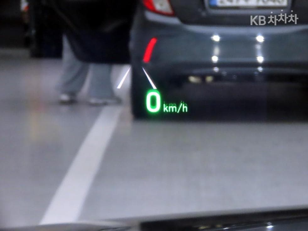 Genesis EQ9003.3 T-GDI AWD Luxury - 12