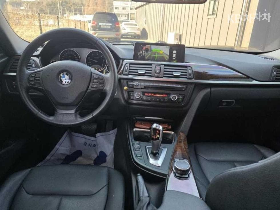 BMW New3 Series320d F30 - 7