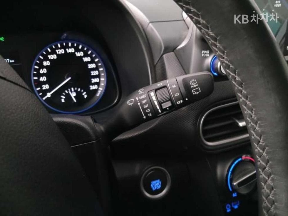 Хюндай Kona1.6 Турбо Modern 팝 - 17
