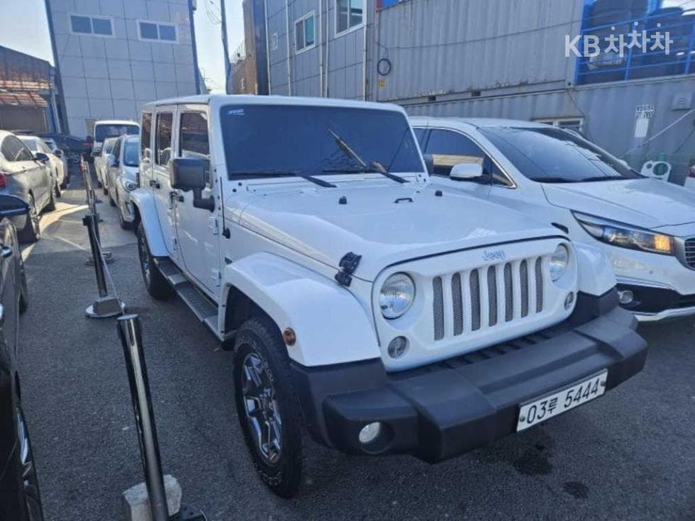지프 랭글러3.6 스포츠 사하라 4도어 JK - 2