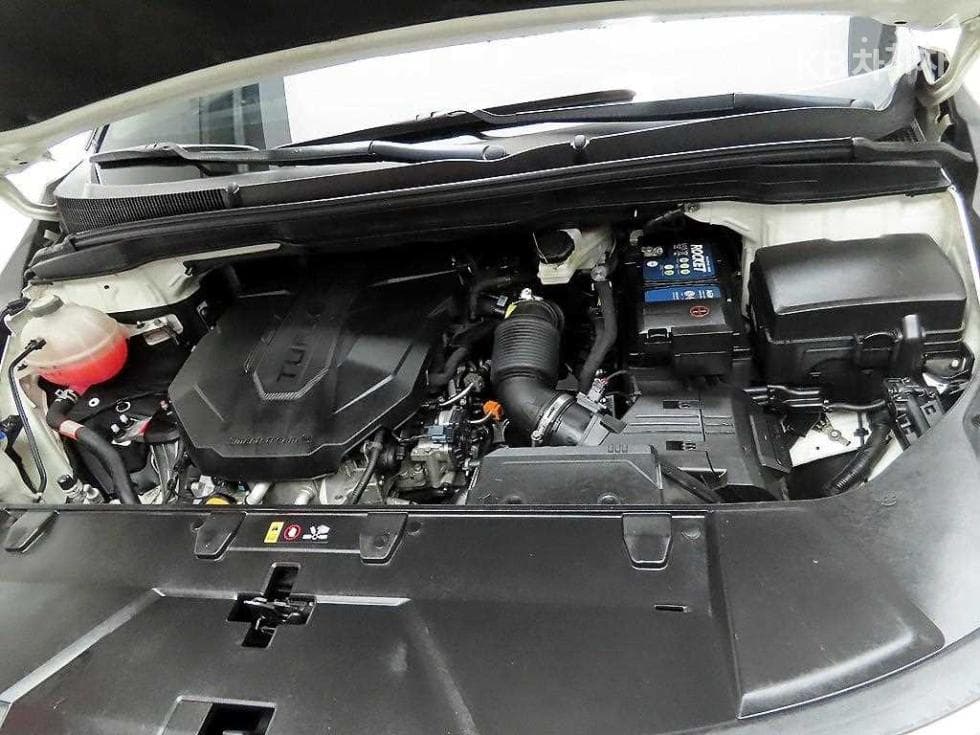 Kia Carnival 4th generationD2.2 9-seater Signature - 20