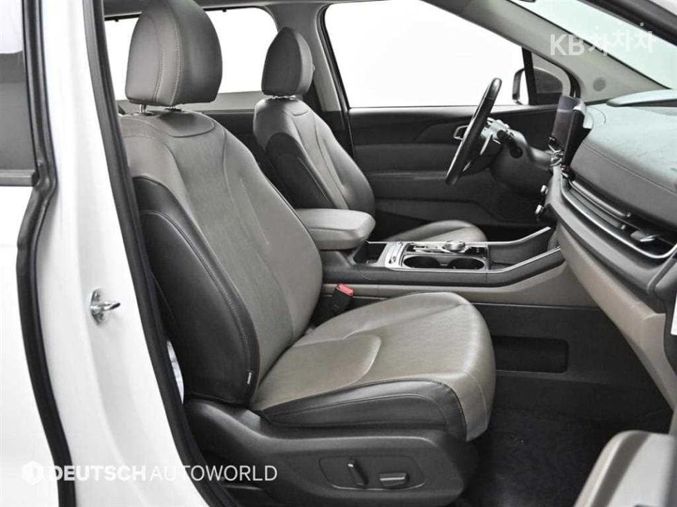 Киа The New (фейслифт) Канивал Хибрид 4-то поколение1.6 HEV 9-местен Noblesse - 10