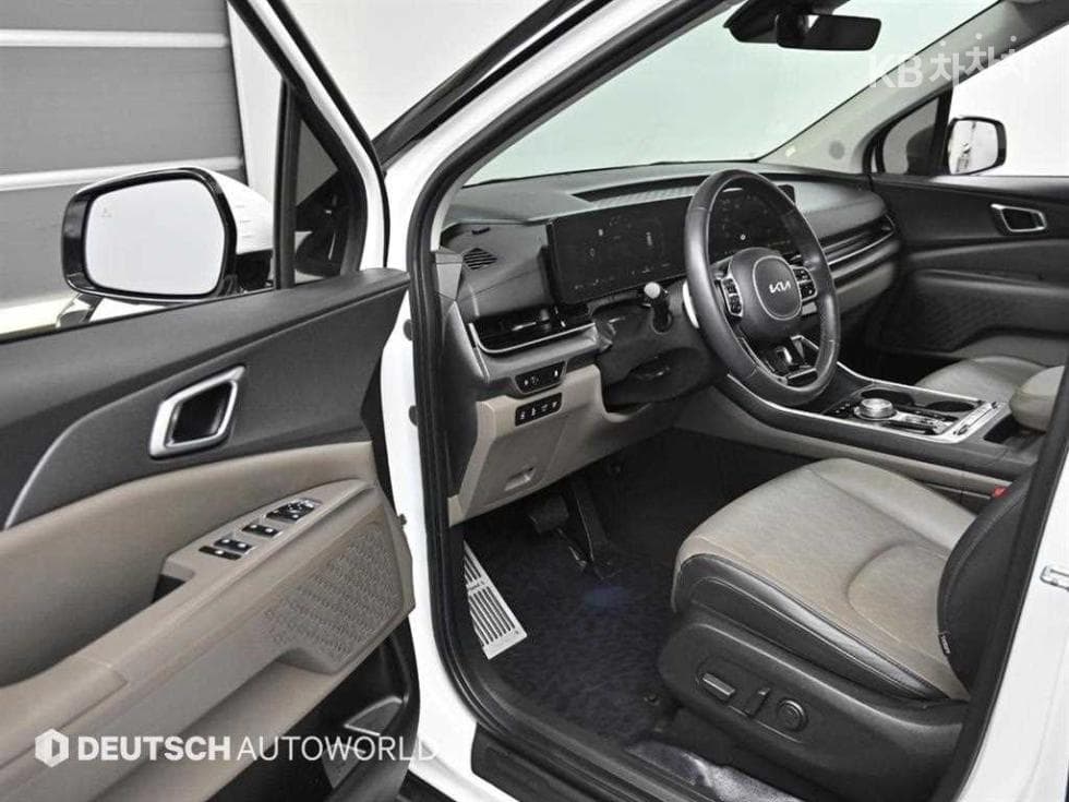 Киа The New (фейслифт) Канивал Хибрид 4-то поколение1.6 HEV 9-местен Noblesse - 11