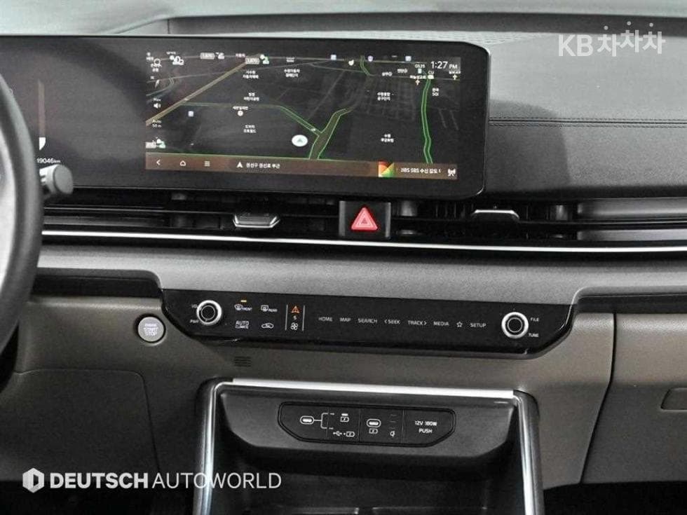 Киа The New (фейслифт) Канивал Хибрид 4-то поколение1.6 HEV 9-местен Noblesse - 14