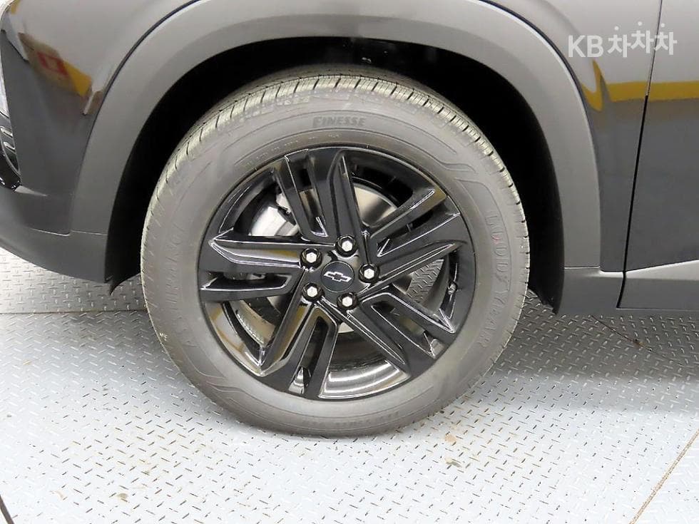 Джи Ем Корея Trax Кросоувър1.2 Бензин 2WD RS - 20