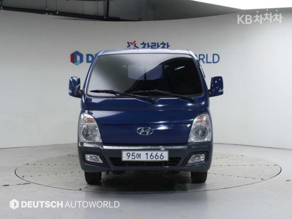 Хюндай Porter 2Удължено междуосие Двойна Кабина CRDi Premium - 3