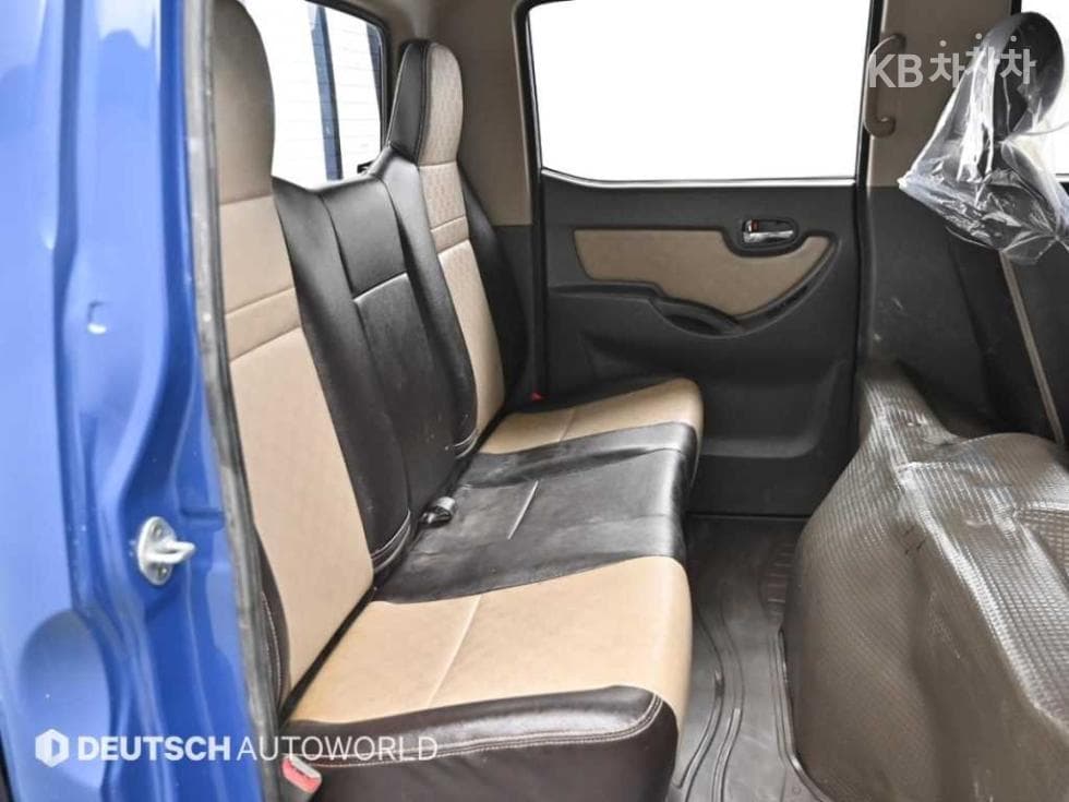 Хюндай Porter 2Удължено междуосие Двойна Кабина CRDi Premium - 12