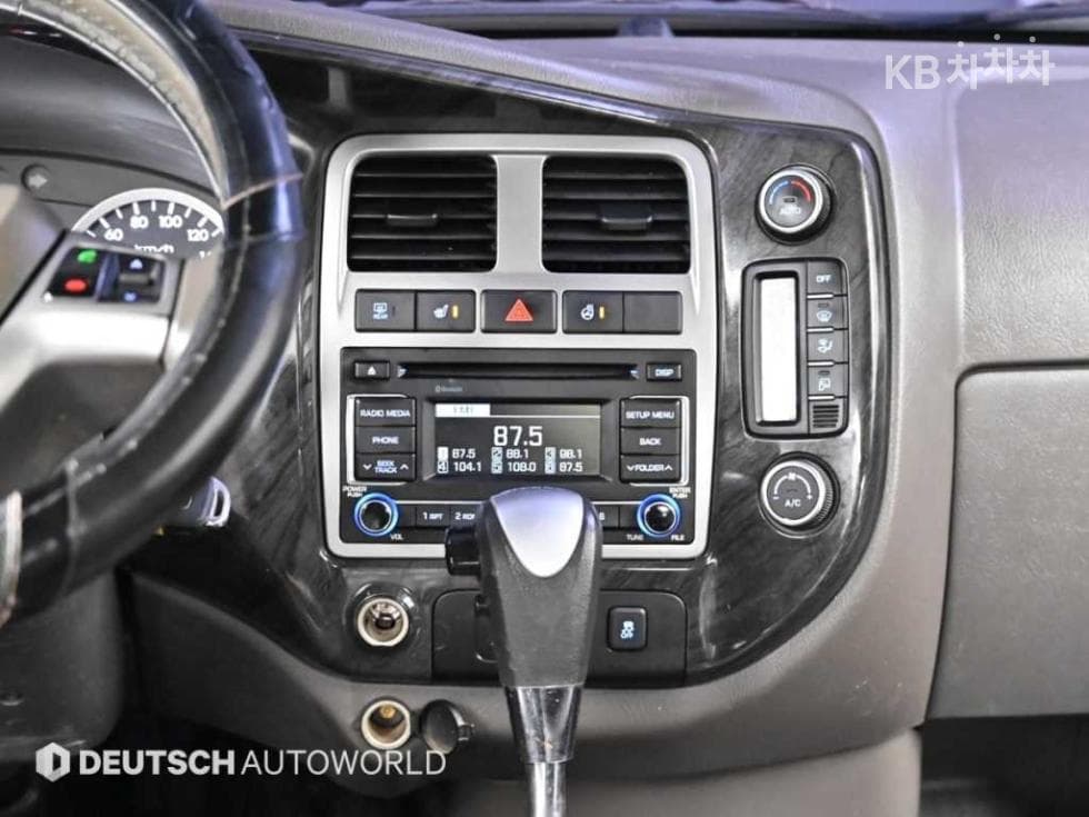 Хюндай Porter 2Удължено междуосие Двойна Кабина CRDi Premium - 14