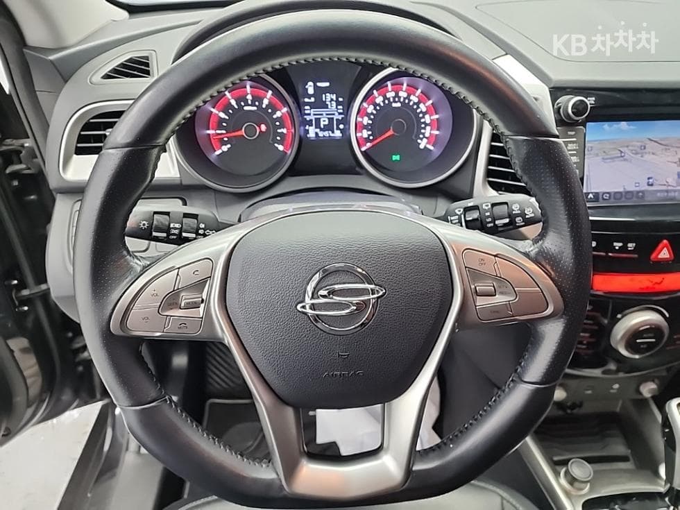 КейДжи Мобилити ТиволиБензин VX - 9