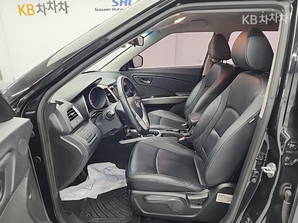 КейДжи Мобилити ТиволиБензин VX - 11