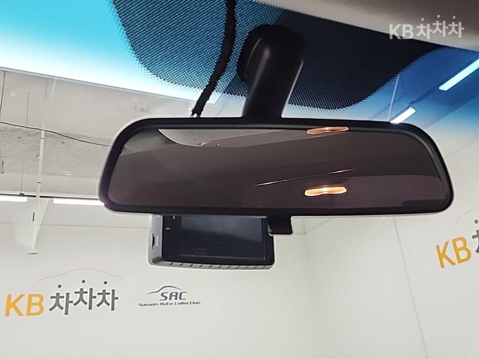 КейДжи Мобилити ТиволиБензин VX - 15