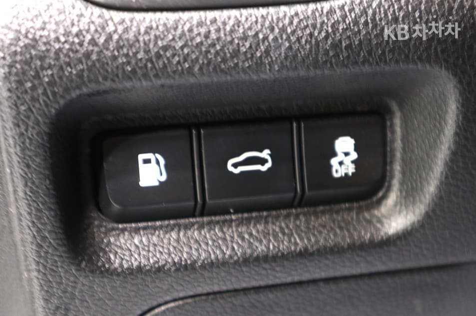Kia The New (facelift) K5 Second generation2.0 Gasoline Luxury - 14