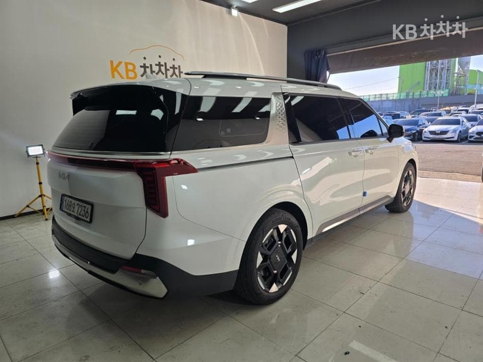 Киа The New (фейслифт) Канивал 4-то поколениеG3.5 GDI 7-местен (Лимузин) Noblesse - 3