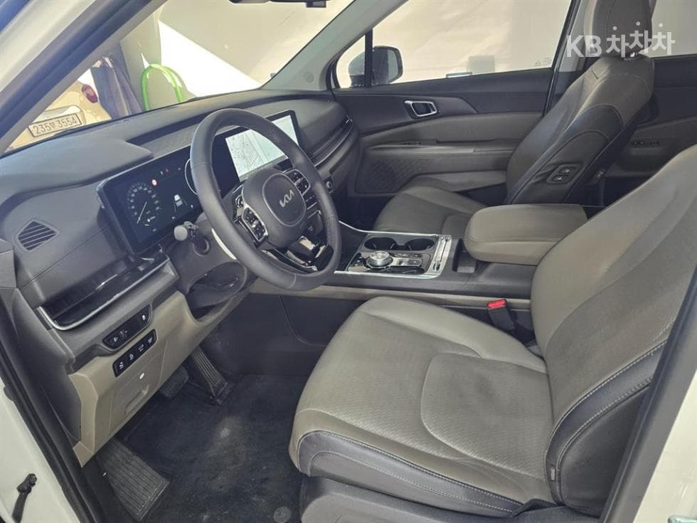 Киа The New (фейслифт) Канивал 4-то поколениеG3.5 GDI 7-местен (Лимузин) Noblesse - 4