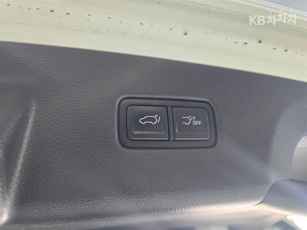 Киа The New (фейслифт) Канивал 4-то поколениеG3.5 GDI 7-местен (Лимузин) Noblesse - 16