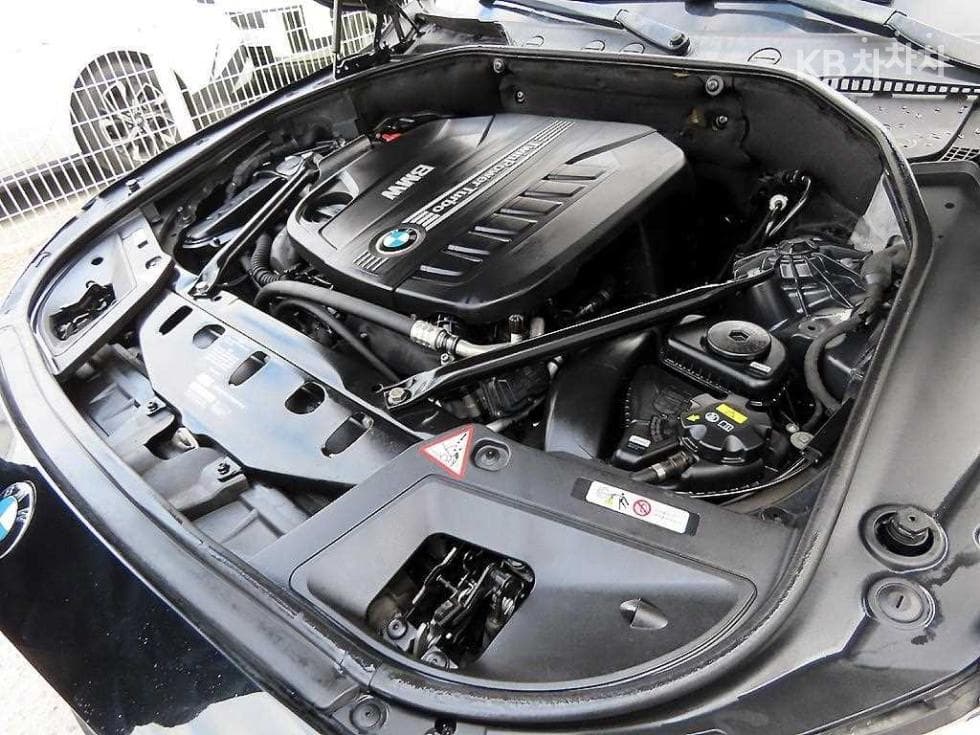 BMW Gran TurismoGT 30d xDrive F07 - 19