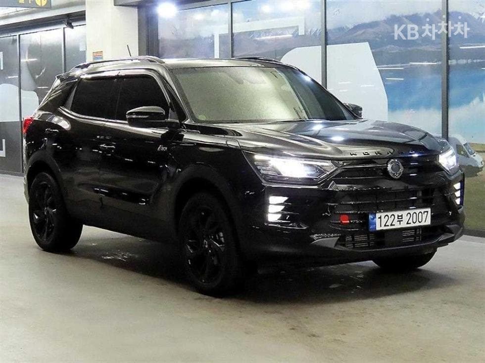 КейДжи Мобилити 뷰티플 코란도 1.5 GDi Turbo 4x4 C7 블랙 에디션 - Image 1