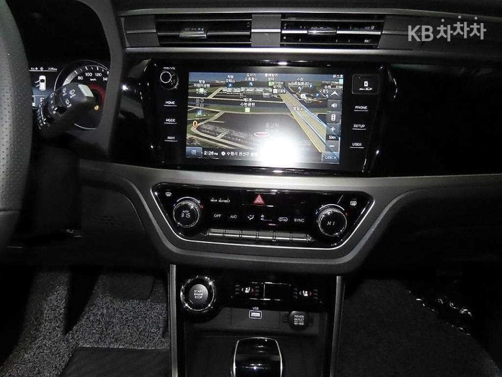 КейДжи Мобилити 뷰티플 코란도1.5 GDi Turbo 4x4 C7 블랙 에디션 - 11