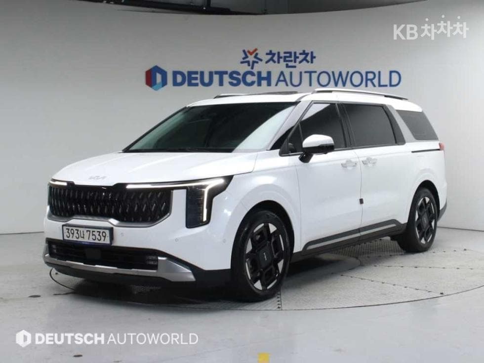 Киа The New (фейслифт) Канивал Хибрид 4-то поколение 1.6 HEV 9-местен Noblesse - Image 1