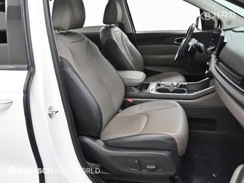 Киа The New (фейслифт) Канивал Хибрид 4-то поколение1.6 HEV 9-местен Noblesse - 10