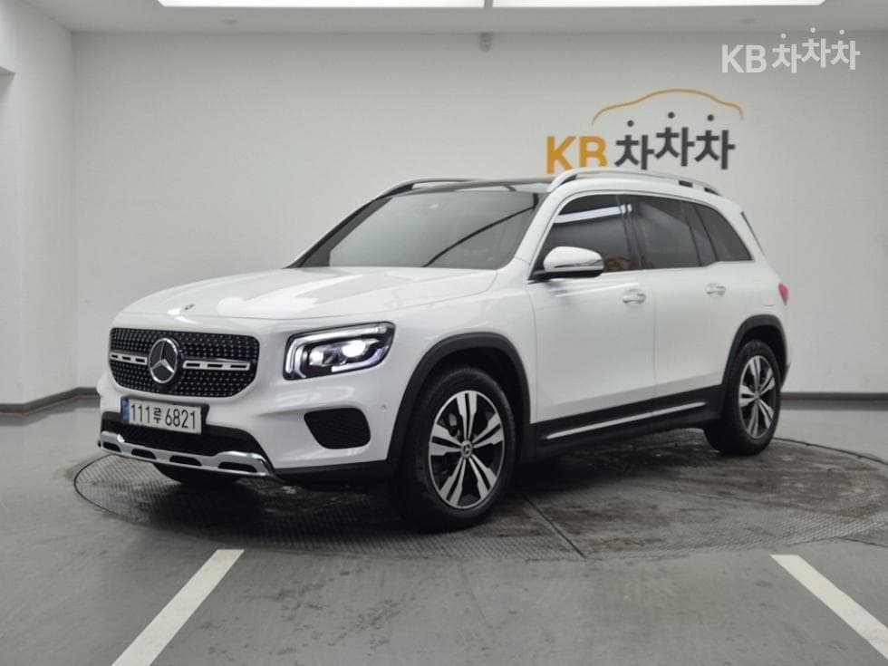 Mercedes-Benz GLB(X247) GLB 220 - Image 1