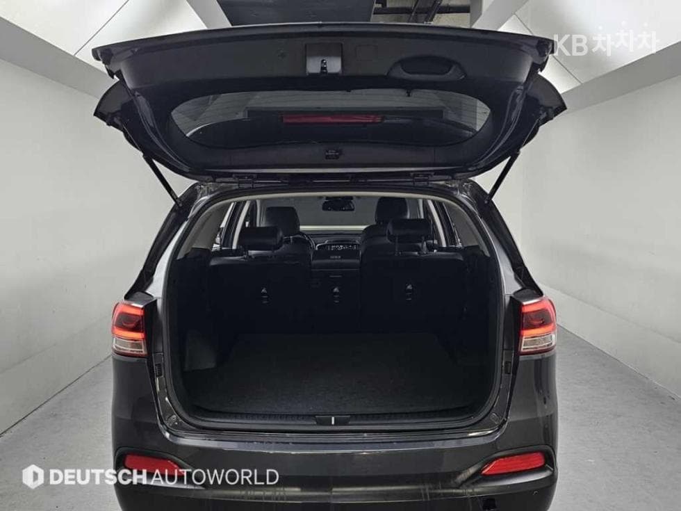 Киа All NewSorentoДизел 2.2 2WD Престиж - 20