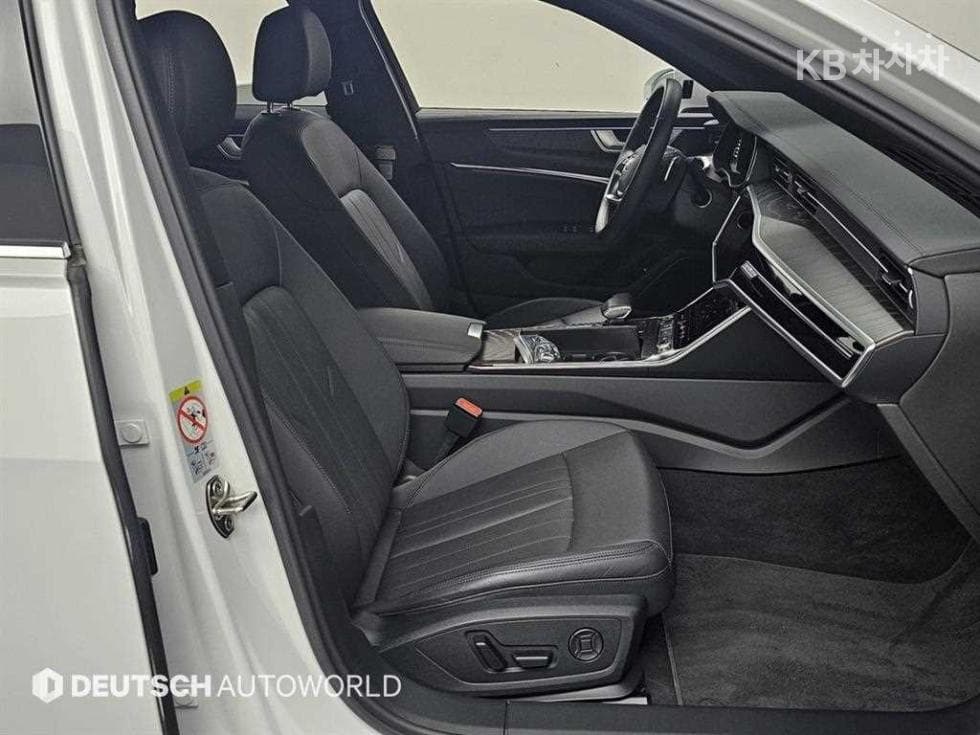 Ауди A6(C8)45 TFSI Quattro Premium - 10