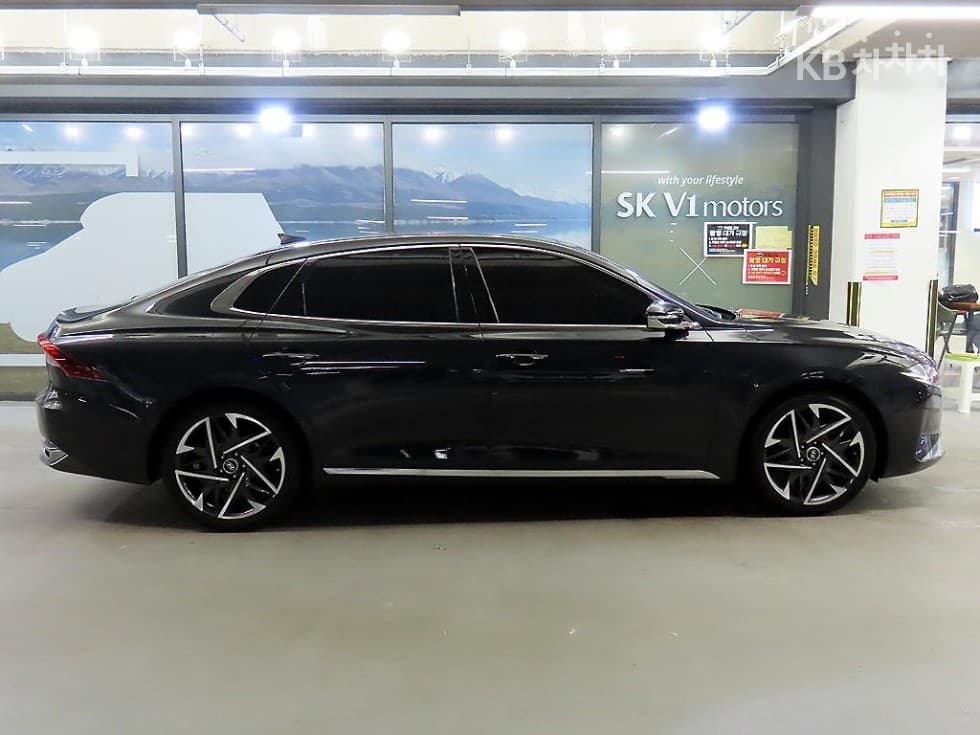 Hyundai The New (facelift) Grandeur (Azera)2.5 Exclusive - 3