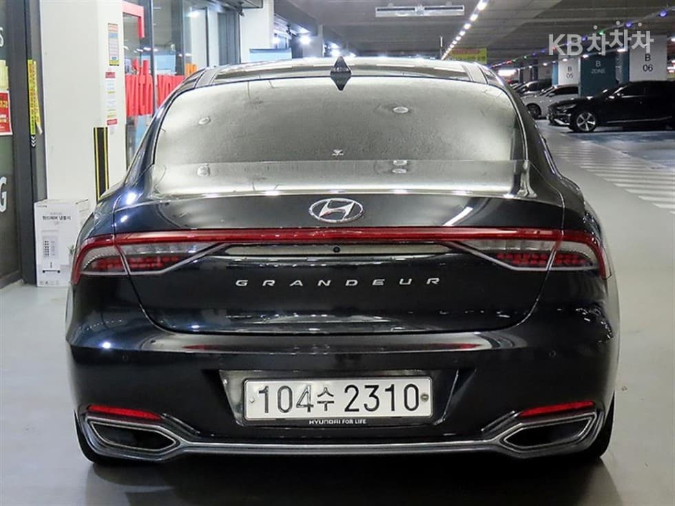 Hyundai The New (facelift) Grandeur (Azera)2.5 Exclusive - 5