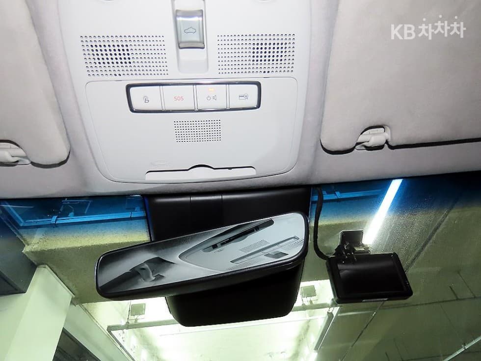 Hyundai The New (facelift) Grandeur (Azera)2.5 Exclusive - 14