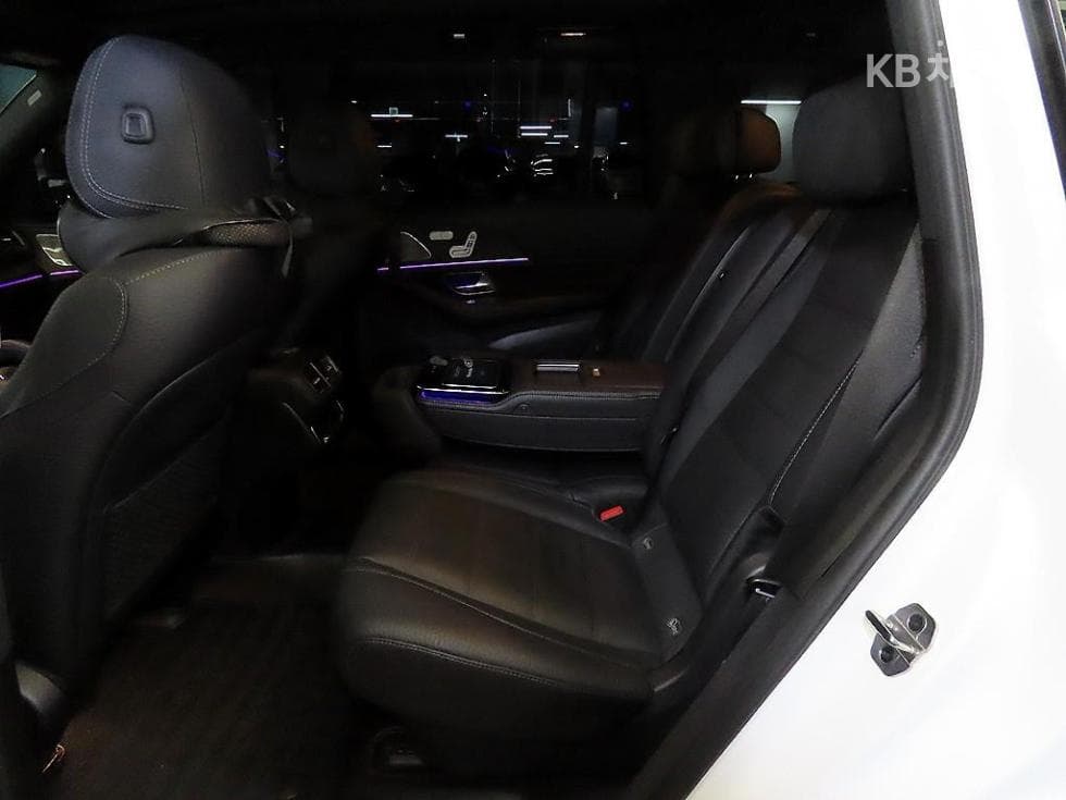 Mercedes-Benz GLS (X167)GLS400d 4Matic Стандартен - 7