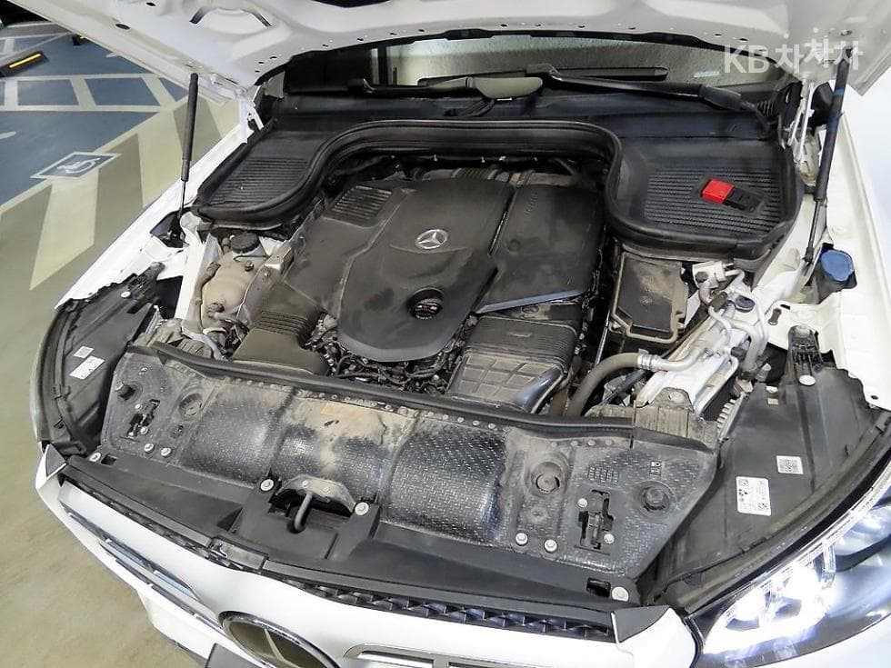 Mercedes-Benz GLS (X167)GLS400d 4Matic Стандартен - 19