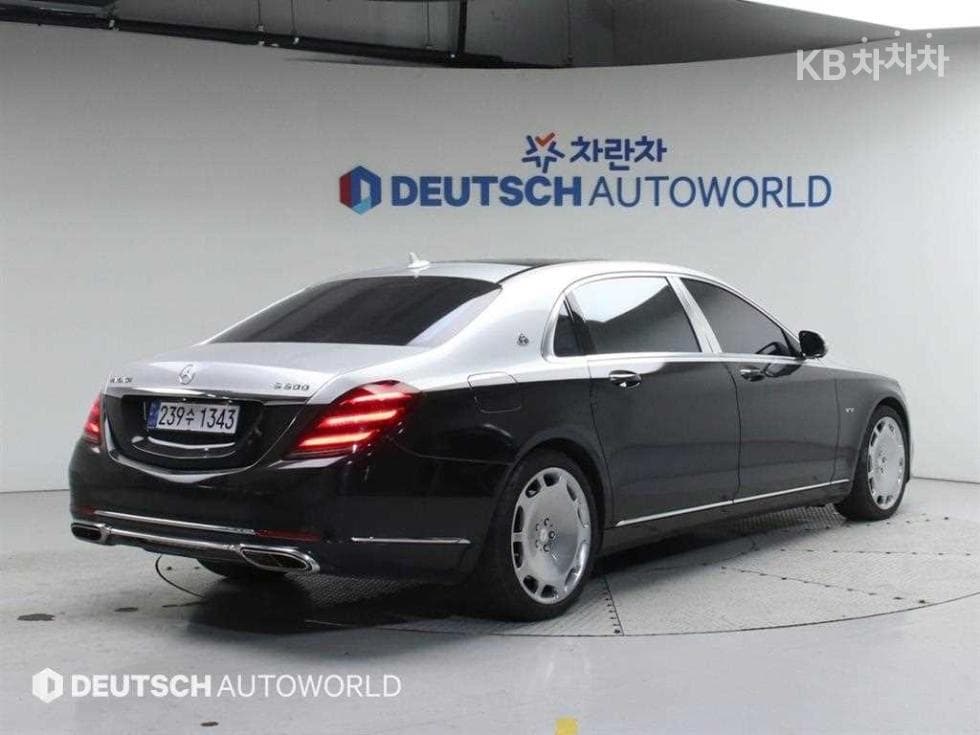 Mercedes-Benz Нов S-КласMaybach S 600 W222 - 2
