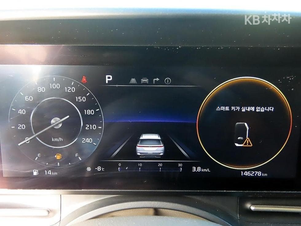 Киа Канивал 4-то поколениеВисок Лимузин (Канивал) G3.5 GDI 9-местен Signature - 9