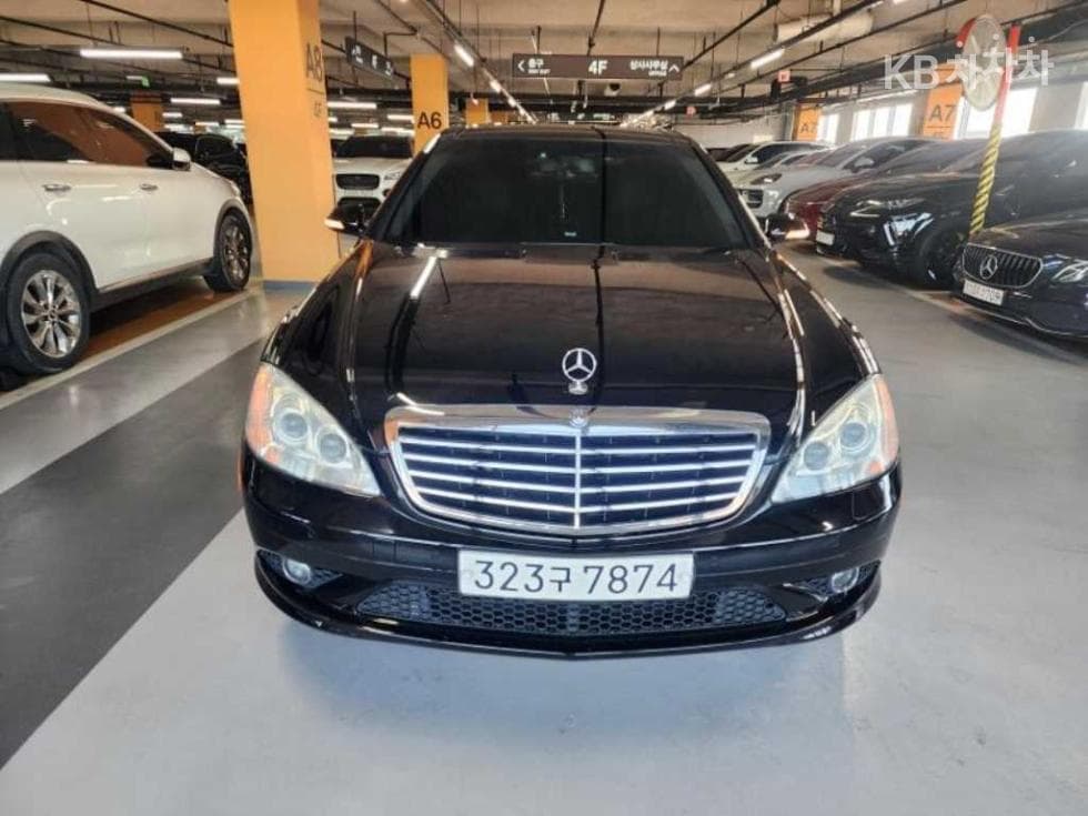 Mercedes-Benz New S-ClassS550 W221