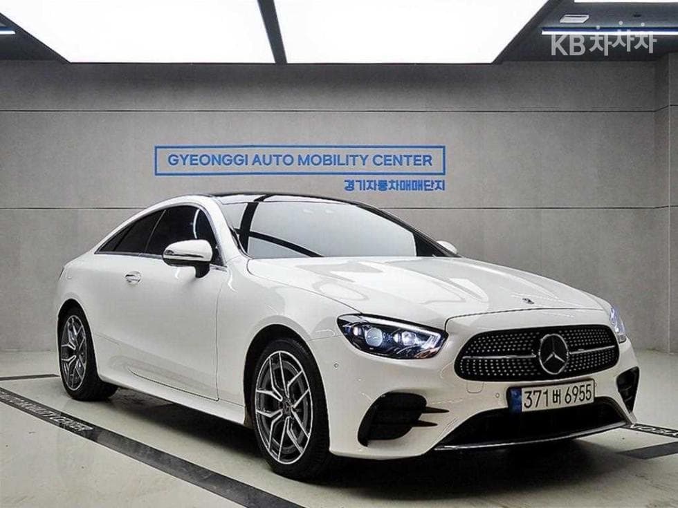 Mercedes-Benz E-Клас (W213) E300d 4Matic Coupe Стандартен - Image 1
