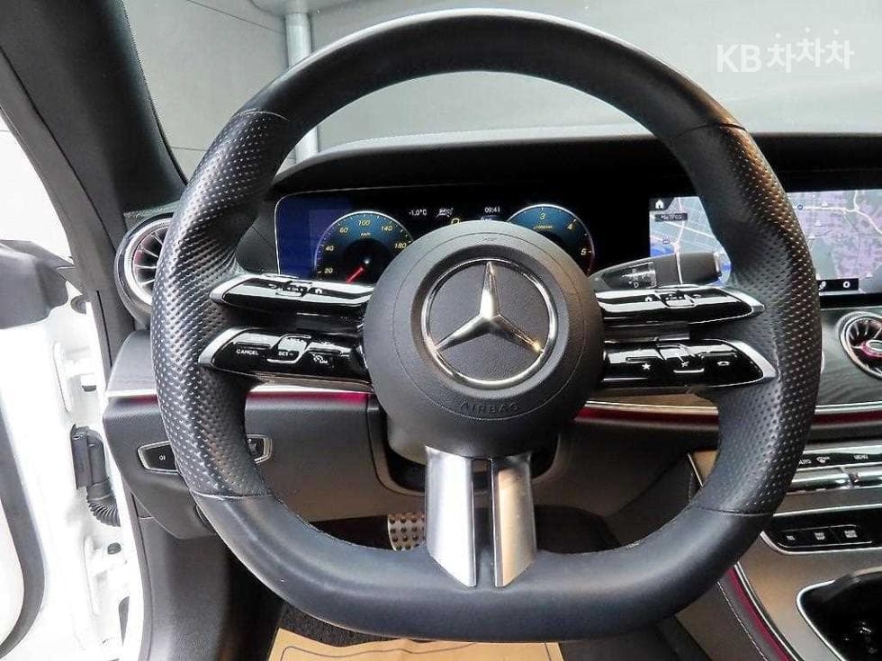 Mercedes-Benz E-Клас (W213)E300d 4Matic Coupe Стандартен - 9