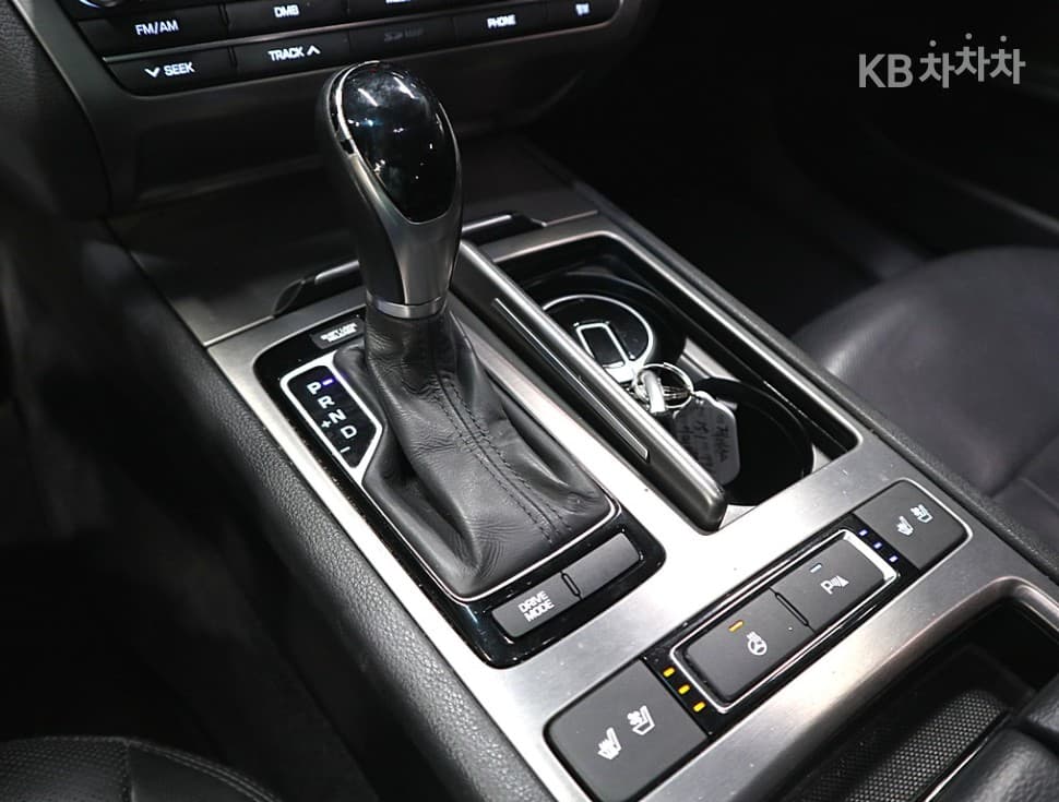 Хюндай ДженезисDHG330 Modern AWD Стандартен - 15